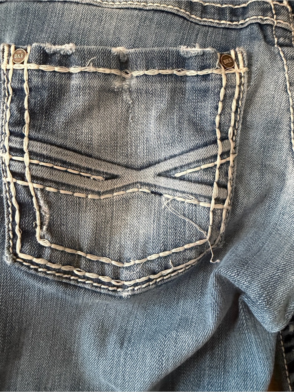BKE Women’s Bootcut Jeans in Faded Blue Wash - Picture 7 of 8